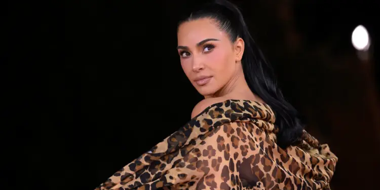 Kim Kardashian Is Back in Her Lob Era