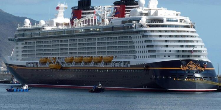 Autoridad Portuaria anuncia que Disney Cruise Line llegará por primera vez al país este martes – RC Noticias
