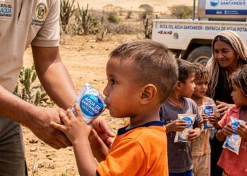 La “Ruta del Agua” alcanza un hito histórico: 100 viajes aliviando la sed en la Alta Guajira
