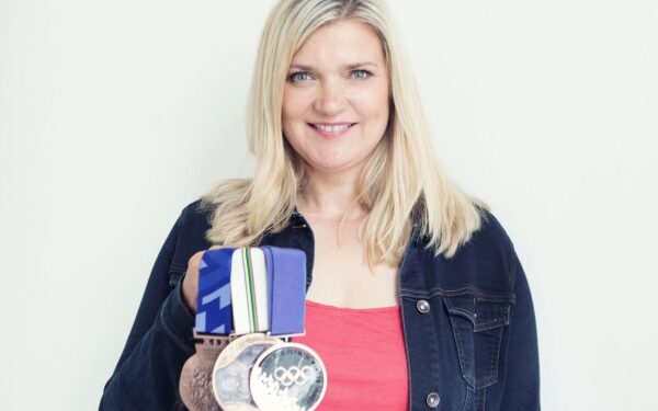 Leyenda del luge y el bobsleigh Susi Erdmann sube a bordo en dos cruceros del Vasco da Gama