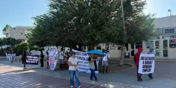 Pescadores se manifiestan en CSL