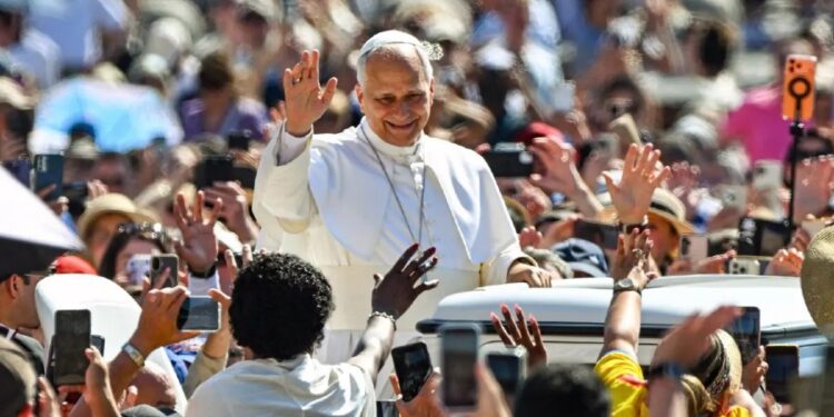 La confirmación de la visita del Papa reactivó la demanda de viajes en las agencias de turismo