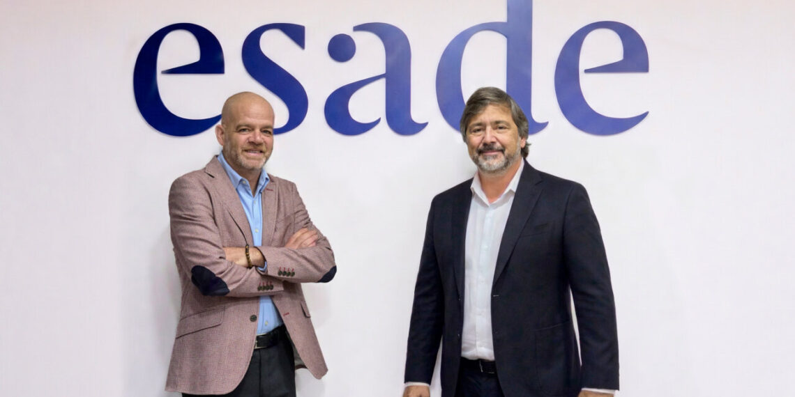 W2M y Esade lanzan Travel Forward para impulsar la innovación y la transformación