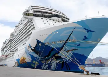 Las compañías de cruceros rebajan sus precios en el Caribe