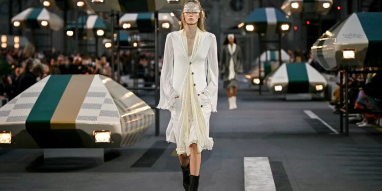 LVMH’s Fashion Sales Fall 5% in Q3