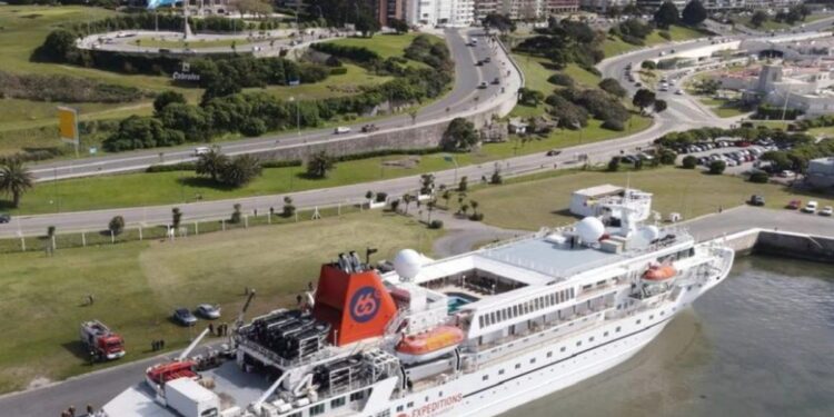 Mar del Plata recibió a un crucero y sueña con ser un destino fijo