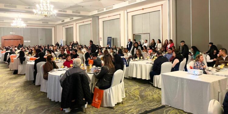 Mega Travel presenta novedades en Roadshow Centro 2026 — Carta de México