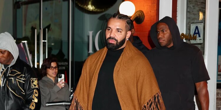 Even Drake Can’t Resist the Siren Song of a Boho Fall