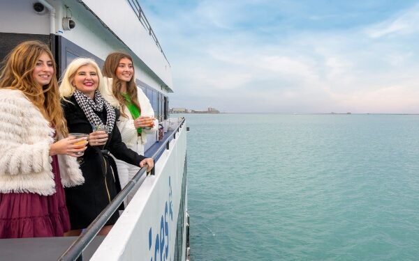 City Cruises presenta programación especial para celebraciones de Acción de Gracias, Navidad y Año Nuevo
