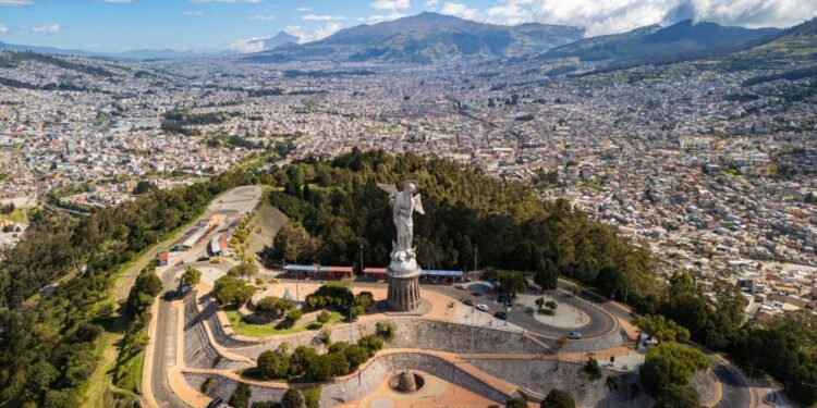 Quito Turismo