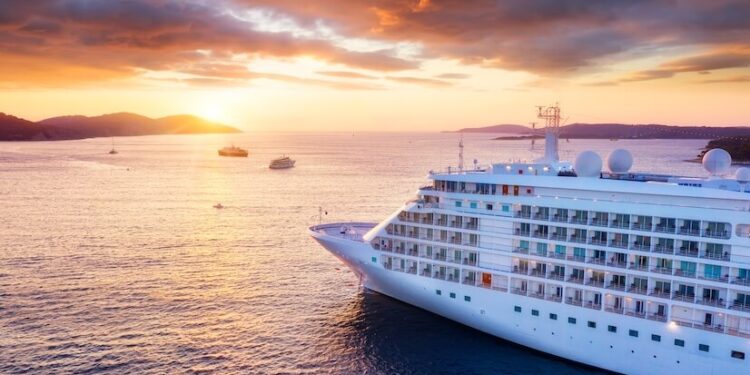 Récord de estadounidenses planean vacaciones en crucero en 2027: lo que debes saber
