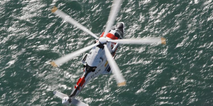 Evacúan en helicóptero a una pasajera de 62 años de un crucero frente a Tenerife