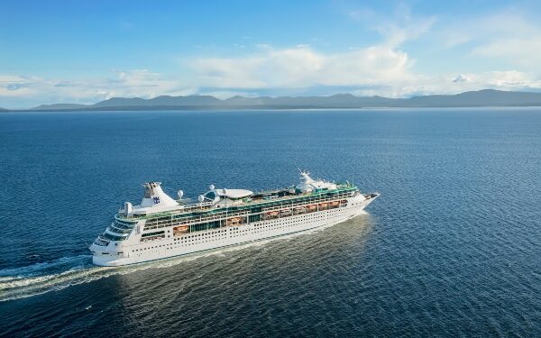 Royal Caribbean aumenta reservas para 2027 y supera expectativas de demanda en tercer trimestre