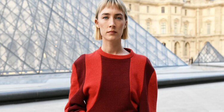 Saoirse Ronan On Her Paris Must-Dos—And Why She Steals Her Husband’s Clothes