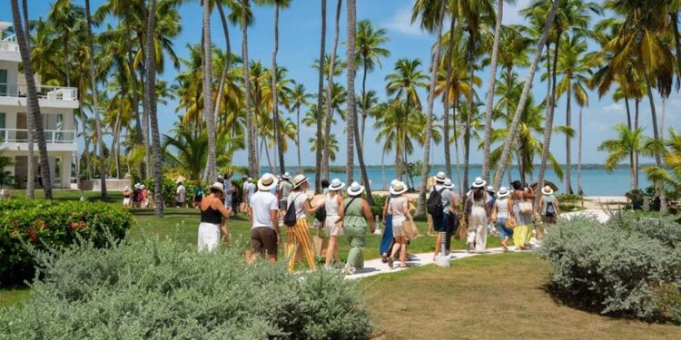 Soltour impulsa la especialización de más de 100 agentes de viajes en RD • PDCC
