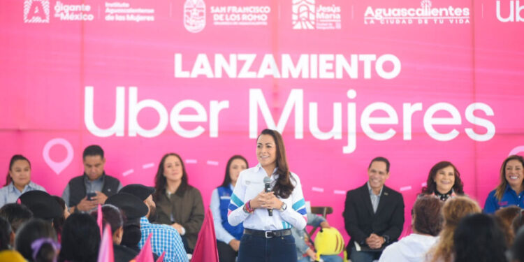 Tere Jiménez en el lanzamiento de Uber Mujeres en Aguascalientes