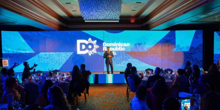 Turismo presenta estrategia de promoción en Houston