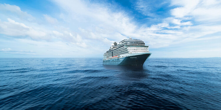Holland America Line y Un Mundo de Cruceros presentan una nueva colección de viajes con guía en español