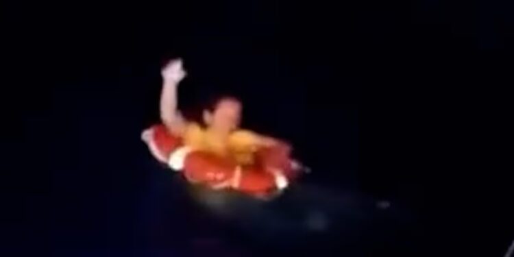 VIDEO | Rescatan con vida a salvadoreña que cayó al mar desde un crucero cerca de Grecia | Mundo | Video | N+ Univision