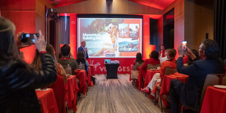 Virgin Voyages celebra el turismo en una noche inolvidable